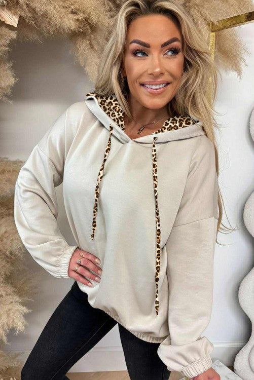 Leopard Sweatshirt- White