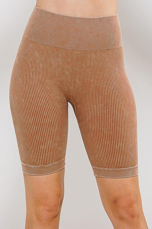 Mineral Wash Shorts- Deep Camel
